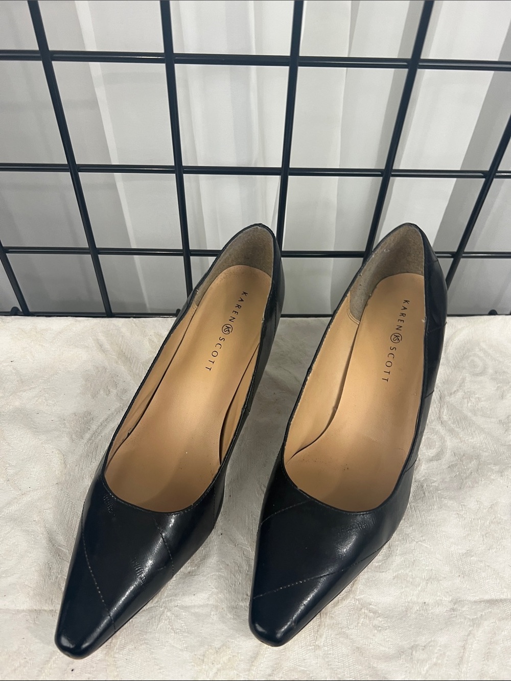 Karen Scott Black Pointed-Toe Pumps